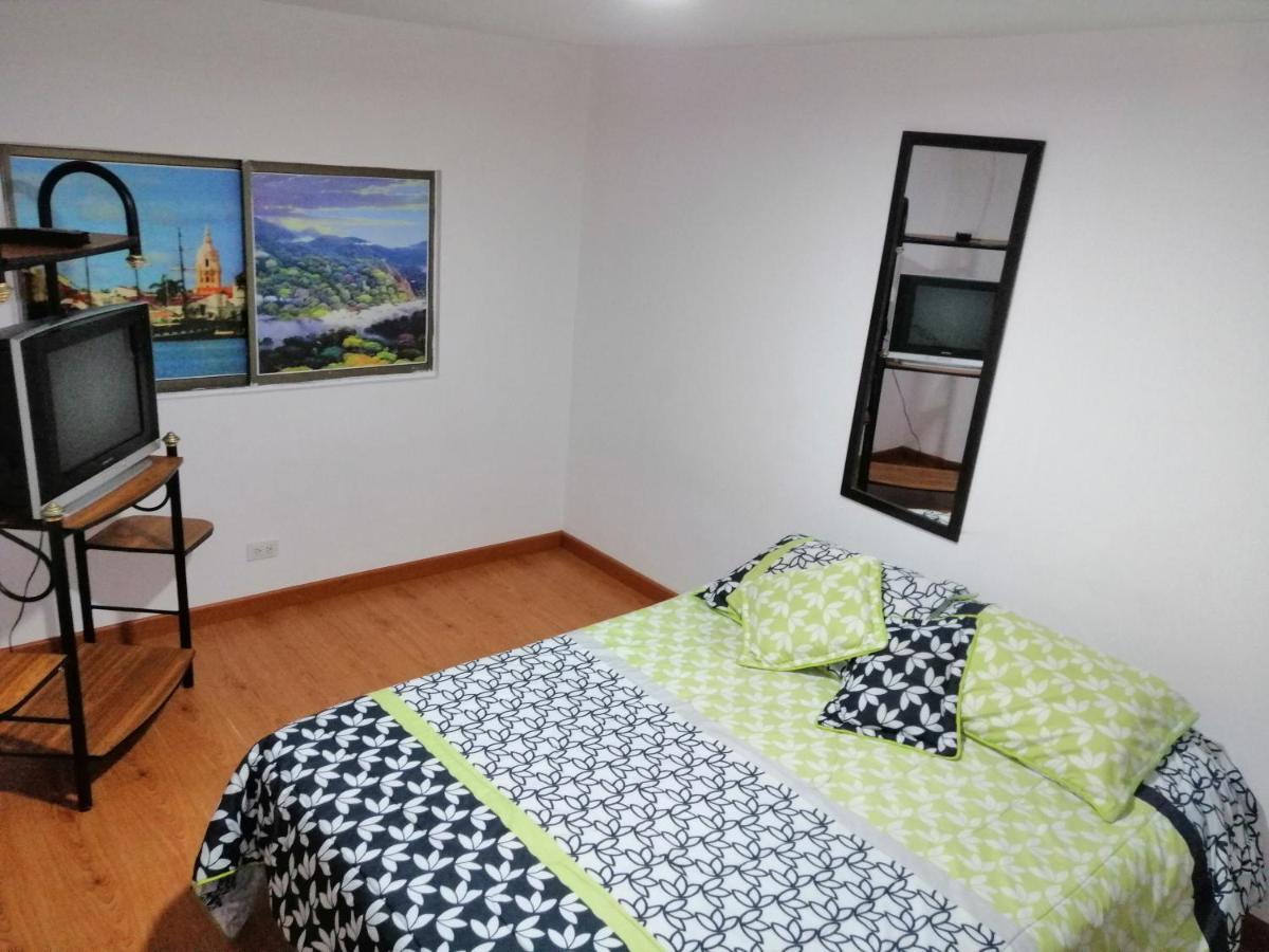 Bed and breakfast Aeropuerto *